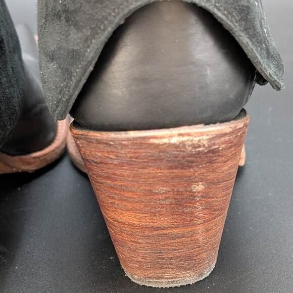 Corral Convertible Boots Womens 11 Black Calfskin Wing & Cross Booties Snip Toe - Picture 8 of 16